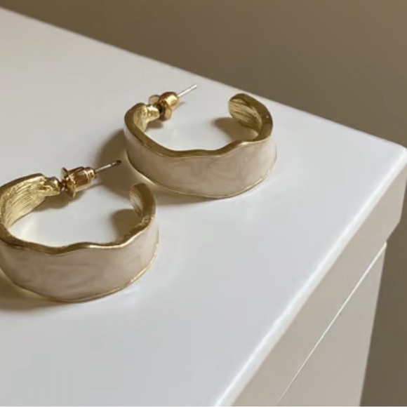 White Enamel Gold Hoops - Picture 6 of 11